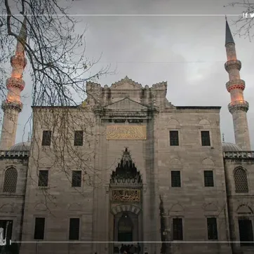 تركيا تفخر بقطع من الحجر الأسود في مساجدها