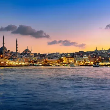 Türkiye'de Suudiler İçin Yaşam 2026: Kapsamlı Rehberiniz – Yerleşim, Maliyetler ve En İyi Bölgeler