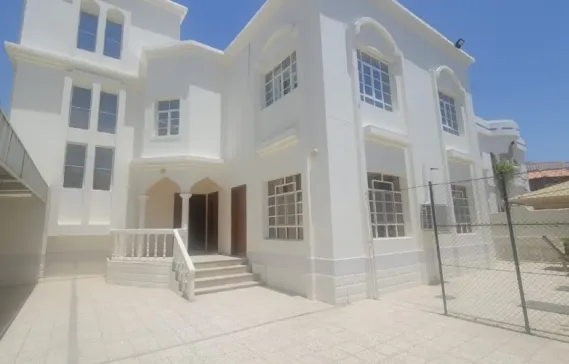 Best Villa Deals in South Al Mawaleh