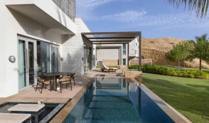 Villas à vendre avec piscine privée à Mascate
