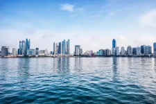 برج خور دبي: أيقونة معمارية تعانق السحاب في قلب دبي