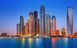 ميزات وسلبيات وتكلفة العيش في دبي للسوريين دليل شامل حول المعيشة في دبي للسوريين