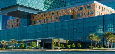 Understanding the Healthcare System in Dubai Types of the healthcare system in Dubai