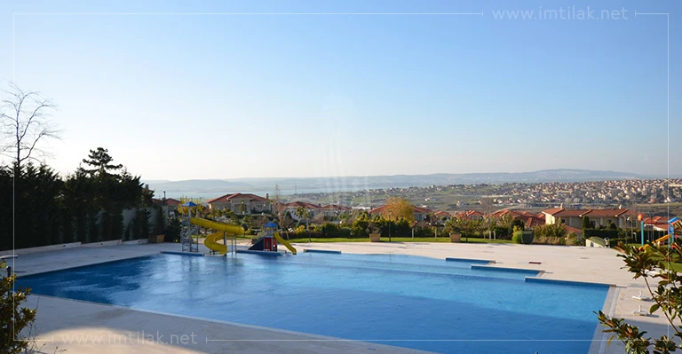 IMT-503 Villas of the West Mahalla
