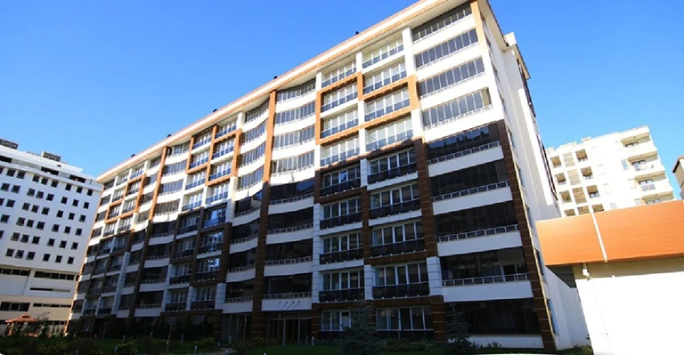 IMT - 32 Glory Residence Complex