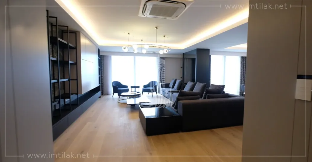 Luxurious Flats for Sale in Antalya Overlooking the Sea