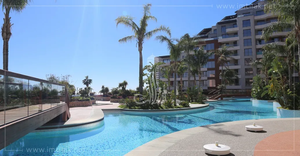 Luxurious Flats for Sale in Antalya Overlooking the Sea