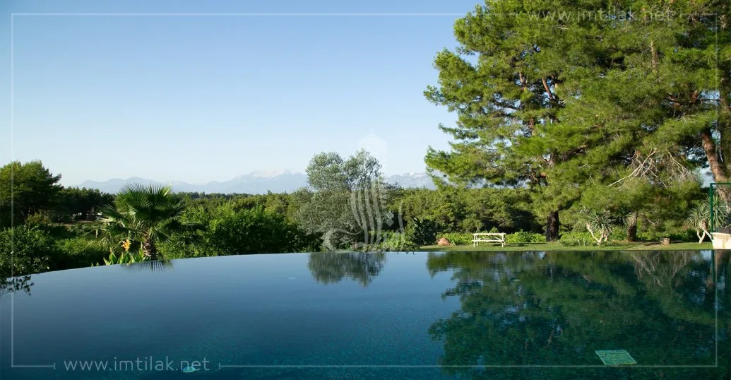 Villa et ferme Kursunlu IMT - 779