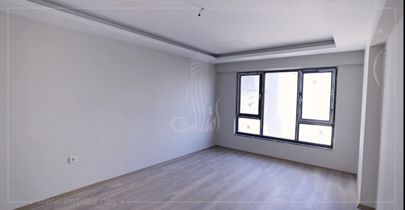 مدينة الورود IMT - 1064