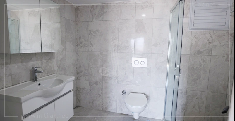 مدينة الورود IMT - 1064