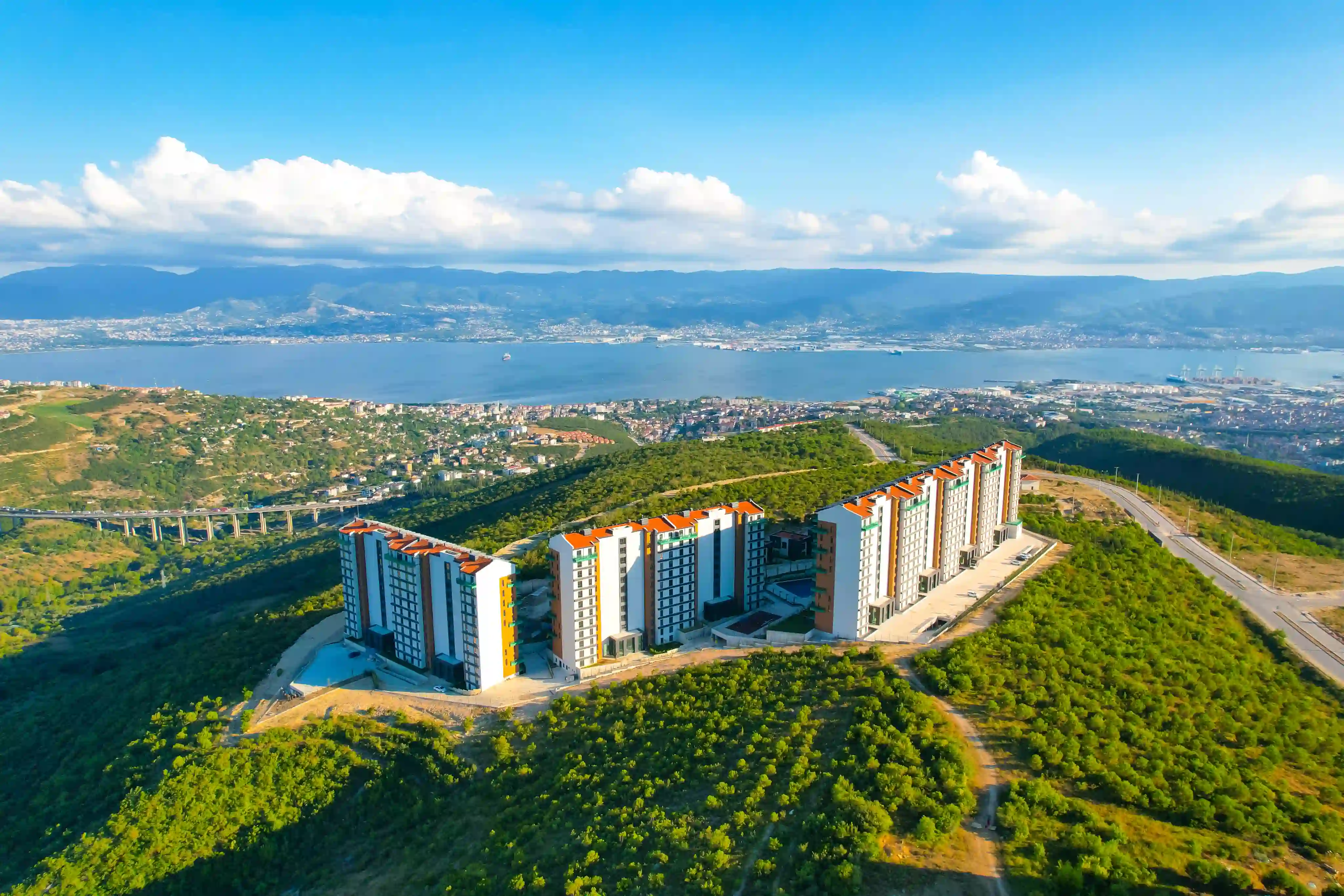 أفضـل مشـاريع إزميت كــوجـالي