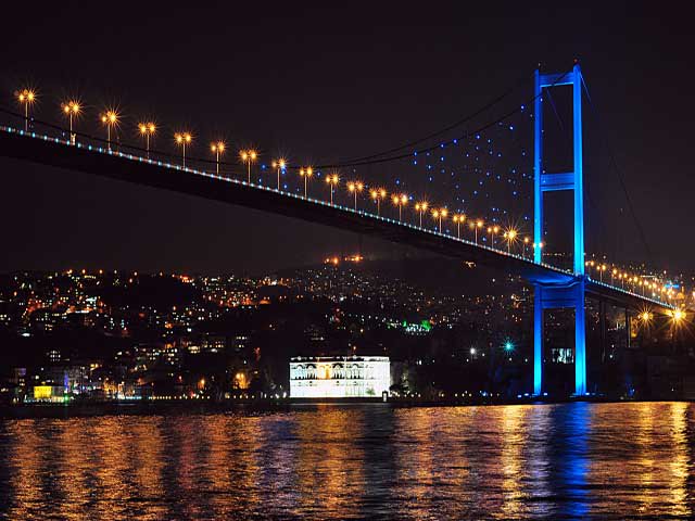 Boğazi&ccedil;i K&ouml;pr&uuml;s&uuml;