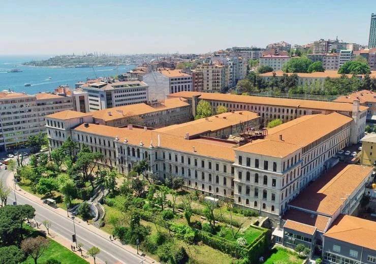 جامعات إسطنبول