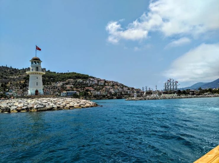 Пляж Улаш