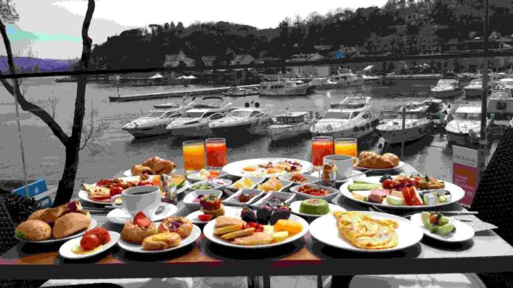 Food and drinks