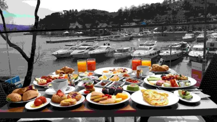 Food and drinks