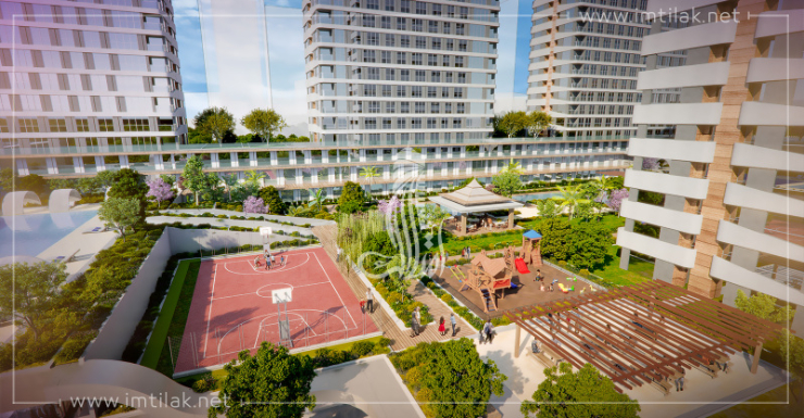 What distinguishes residential complexes in Esenyurt?