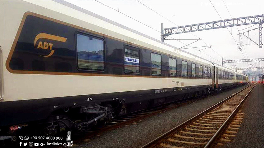 Premier train international utilise la ligne Gebze-Halkali à Istanbul