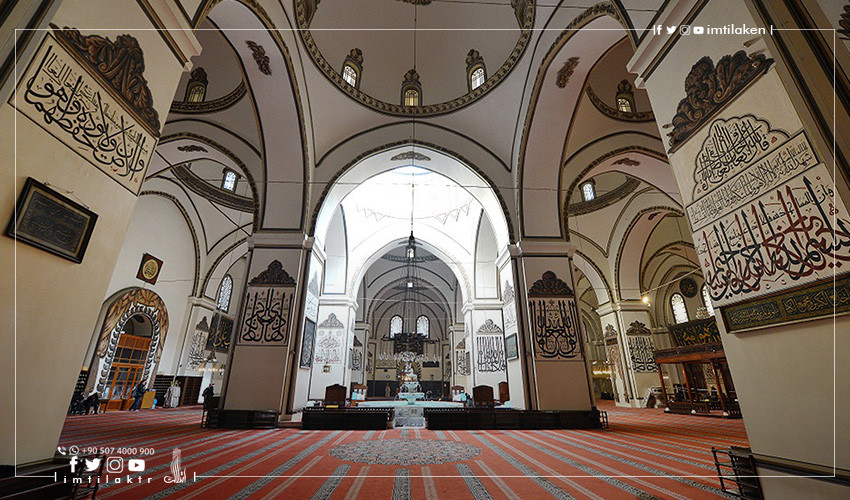 مسجد بورصة الكبير في تركيا - تحفة العمارة الاسلامية