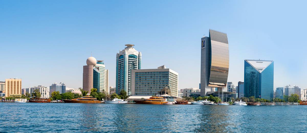 كيفية وشروط فتح حساب بنكي في دبي