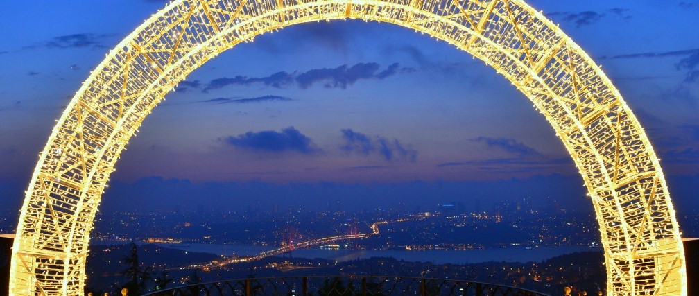 Parc Çamlıca Hill