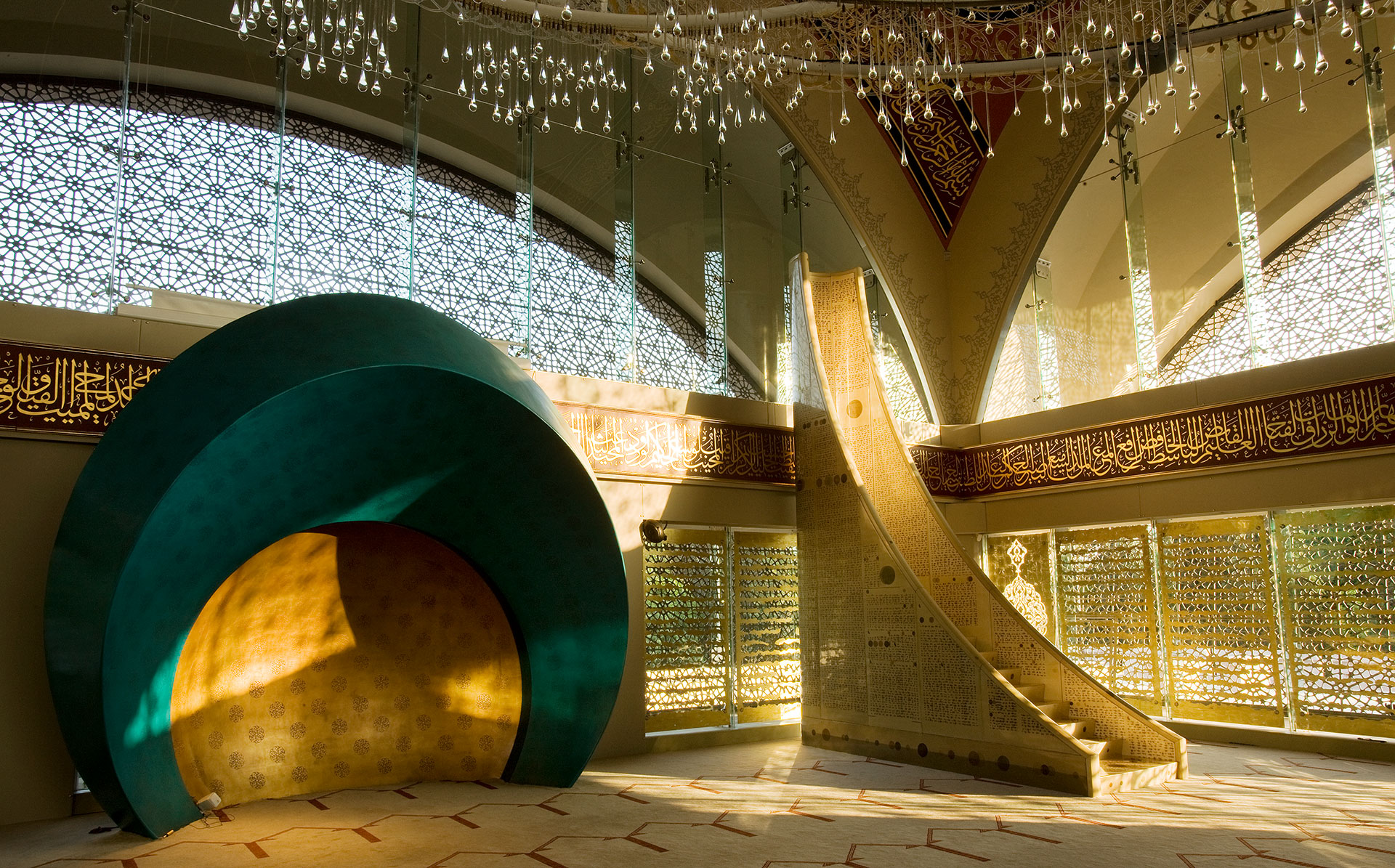 Sakirin Mosque in Istanbul: Representation of the Modern Mosque Designs ||  Imtilak Real Estate