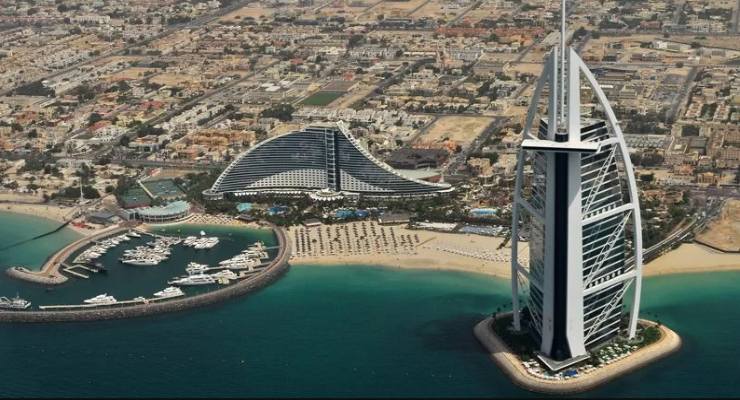 Can Foreigners Buy Commercial Property in Dubai