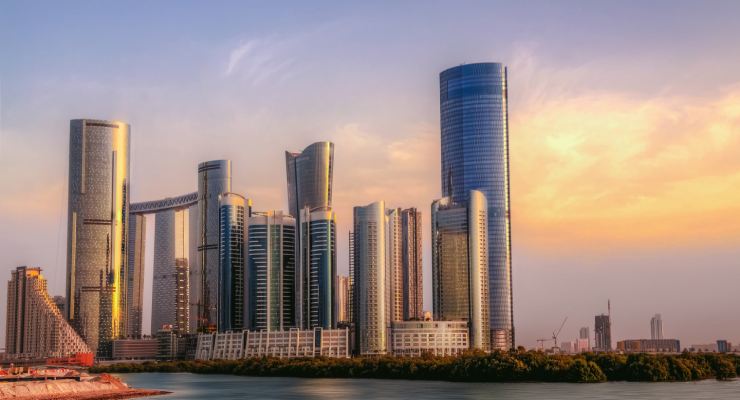 ما الذي يميز العقارات التجارية في دبي؟  