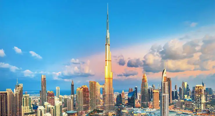 هل أسعار الشقق في دبي مرتفعة؟