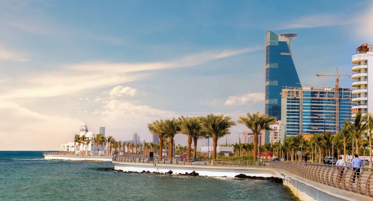 Living in Jeddah: Pros, Cons, and Costs