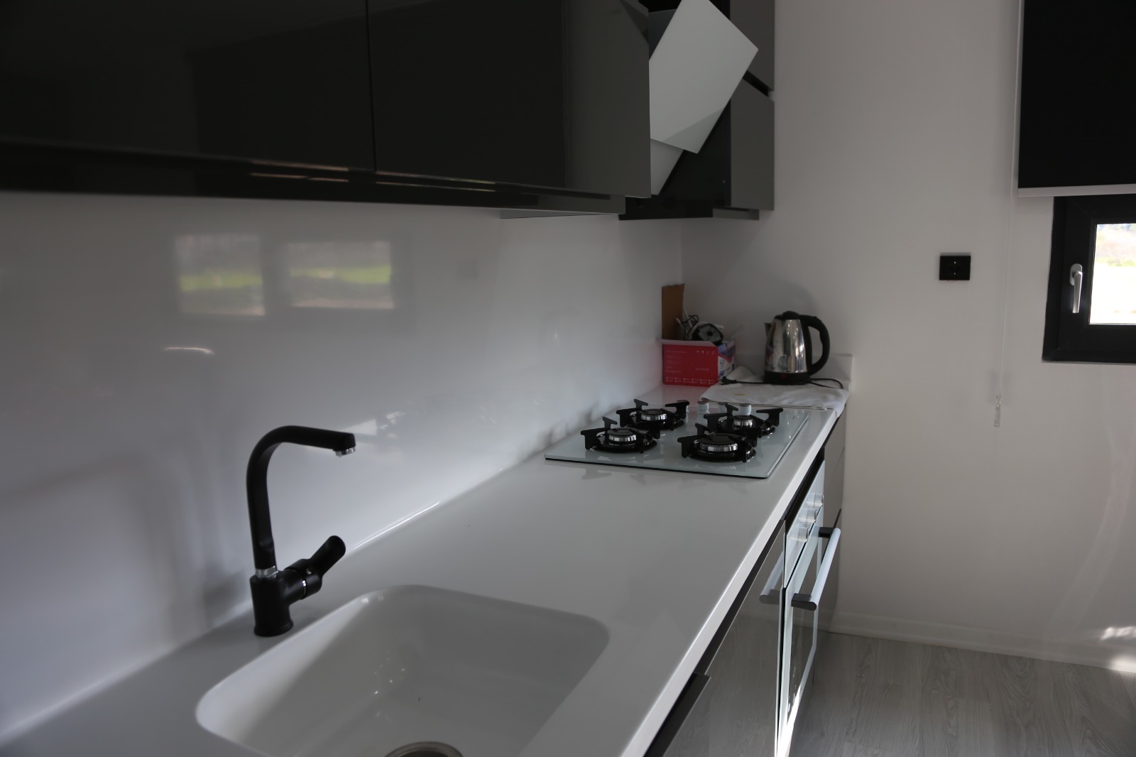 Satılık Villa 3 + 1 Antalya Seri̇k
