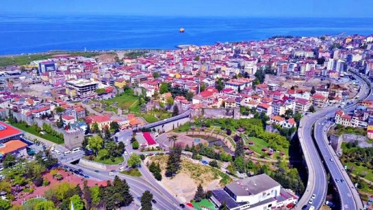 Appartements en bord de mer à Ortahisar Trabzon